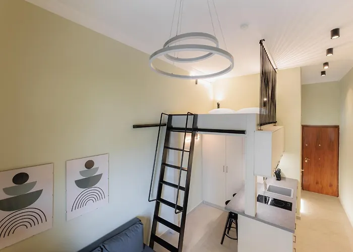 F & B Collection -aristotelous Square - Flat For 3 *