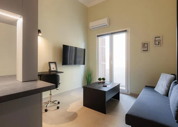 F & B Collection -aristotelous Square - Flat For 3