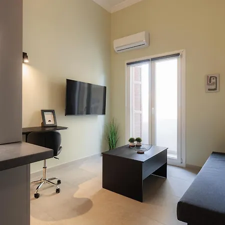 F & B Collection -aristotelous Square - Flat For 3